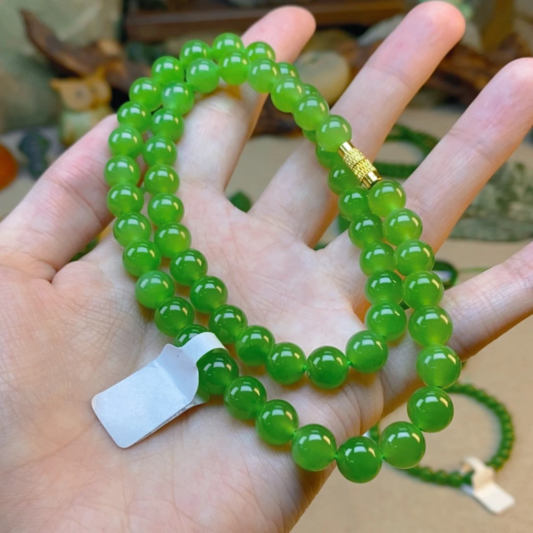 颈饰未镶嵌和田玉萱*