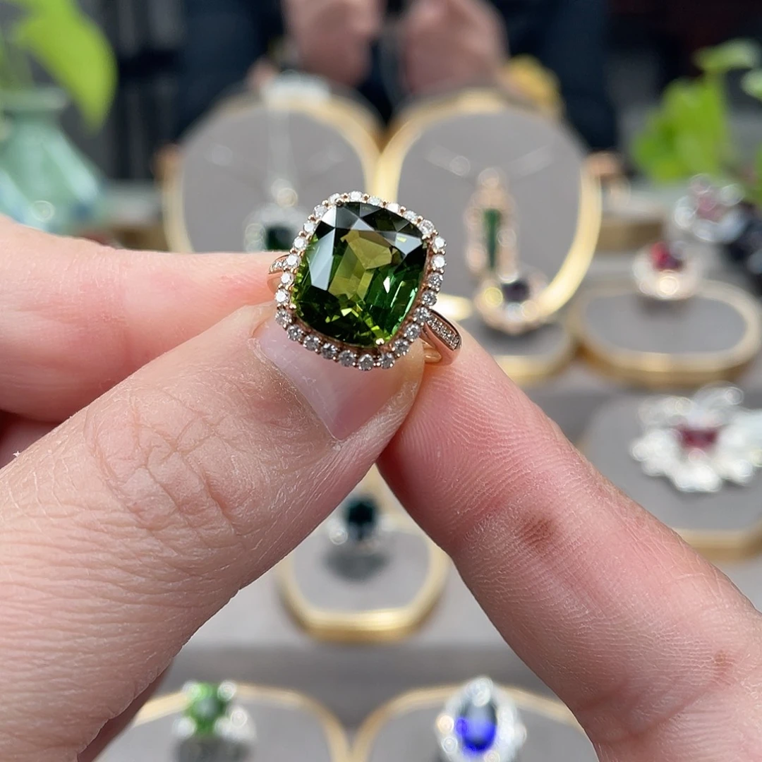 碧玺戒指18K金镶嵌6.94ct