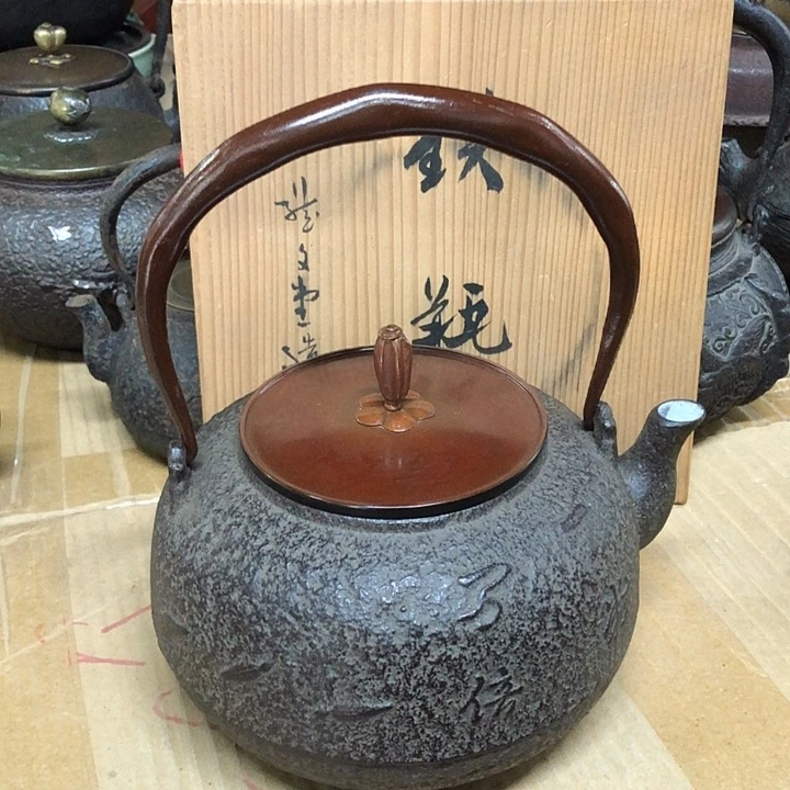龙文堂壶原装贡箱