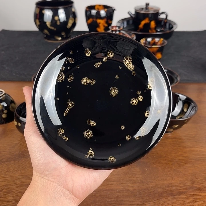 瓷点彩鹧鸪斑撇口壶承