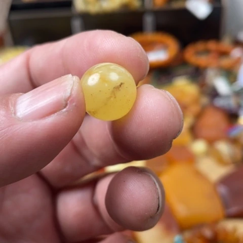 手串琥珀未镶嵌吊坠