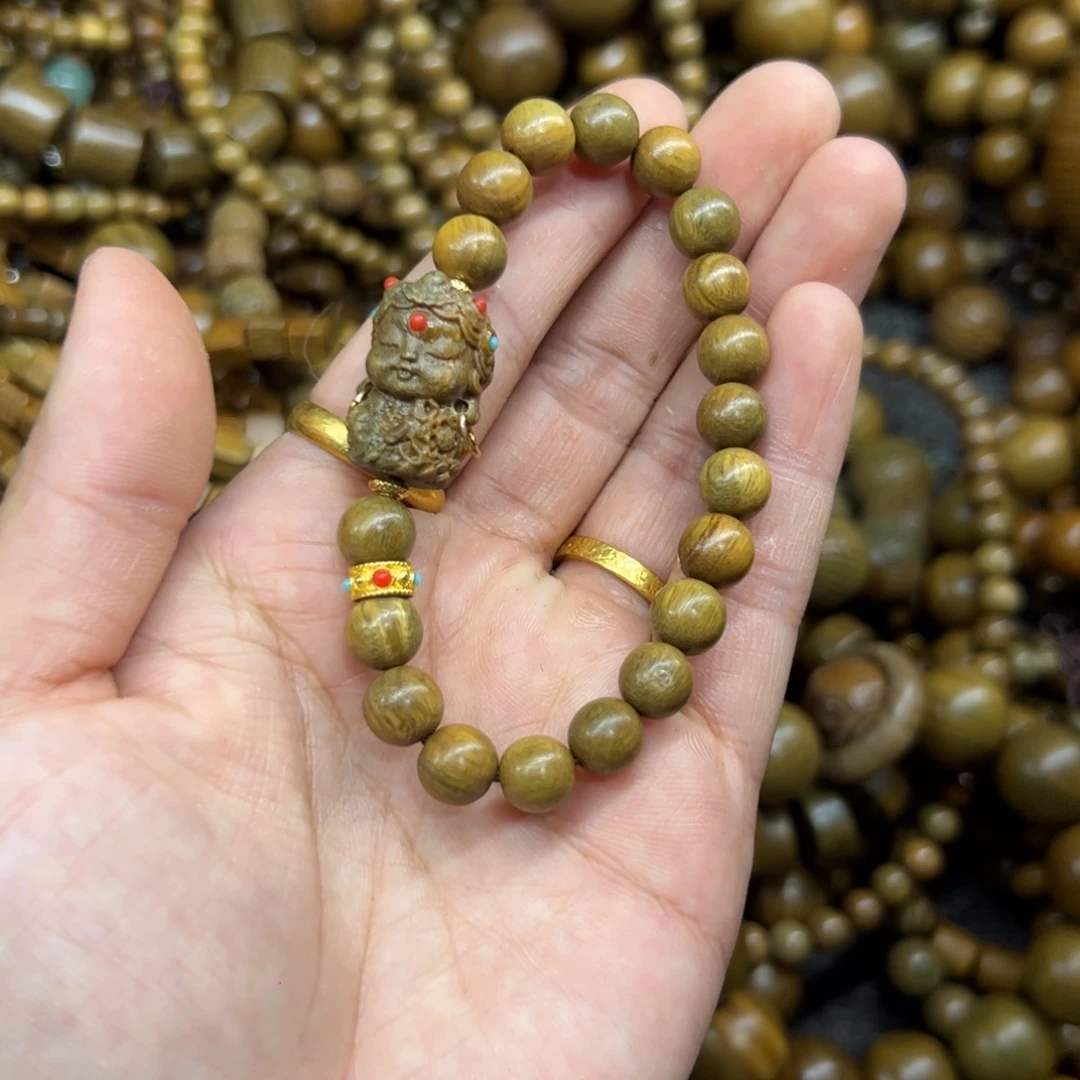 无事牌维腊木（绿檀）