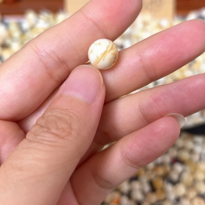 裸石蜜蜡未镶嵌10mm一个