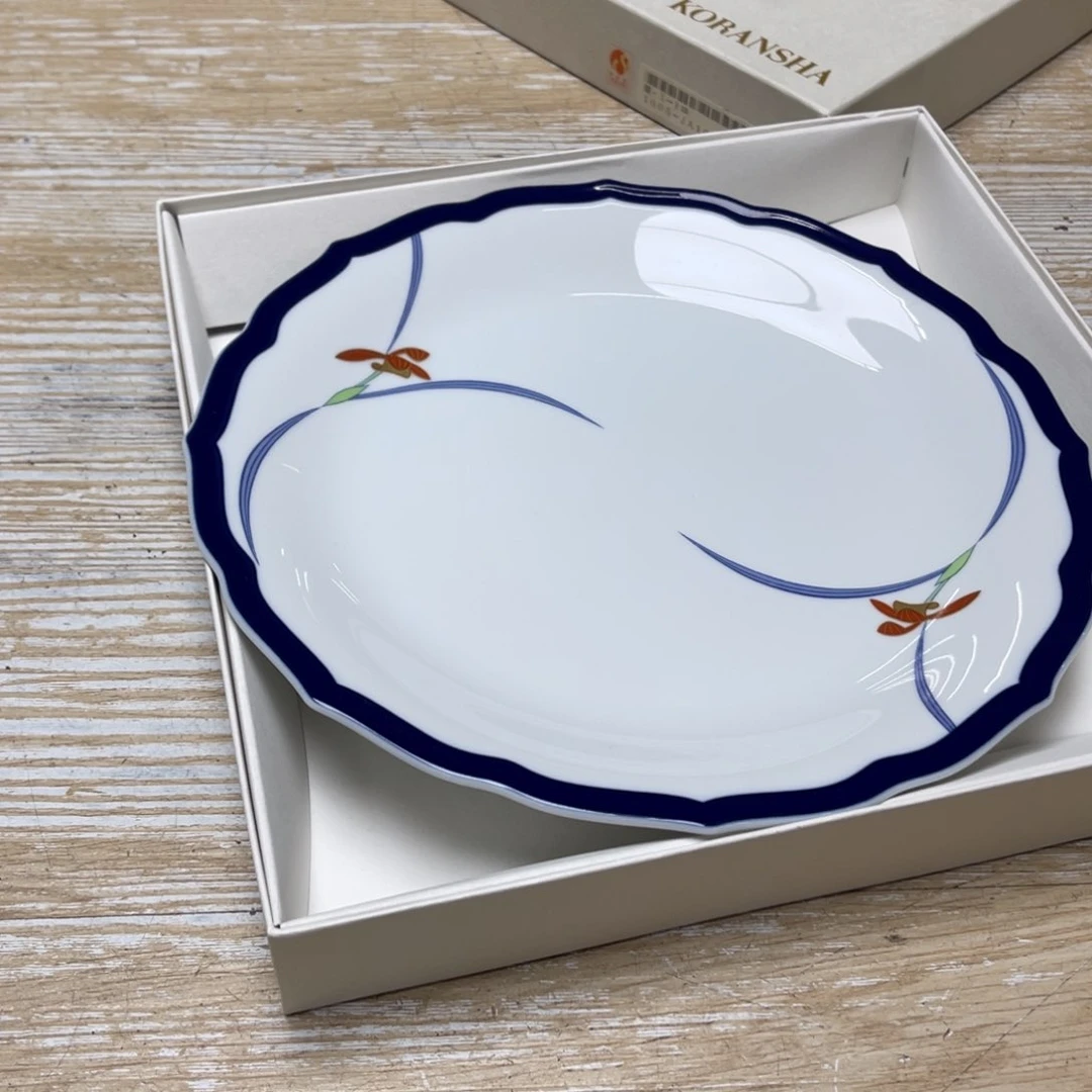 瓷片魔****?密密麻麻的小故事在