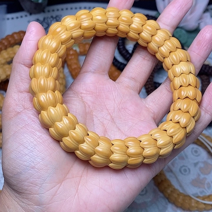 猴头核桃吊坠莲花1617