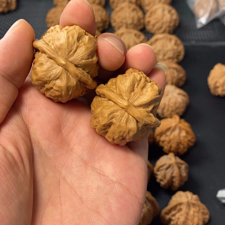 平***乐桃核把件478875346887