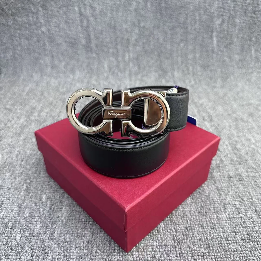 95新 FERRAGAMO/菲拉格慕 银色扣头 双面黑棕光面软皮腰带3.5cm宽