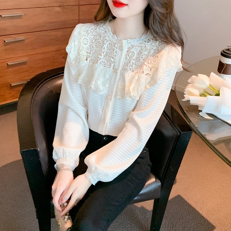 秋冬新款镂空蕾丝衫上衣超仙的衬衫打底衫气质长袖小衫中长款秋装