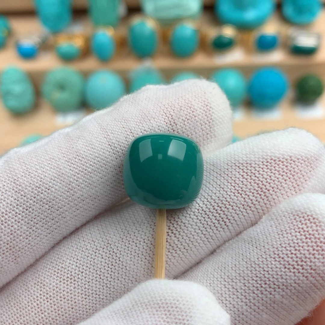 绿松石配饰未镶嵌13.9-12.9mm