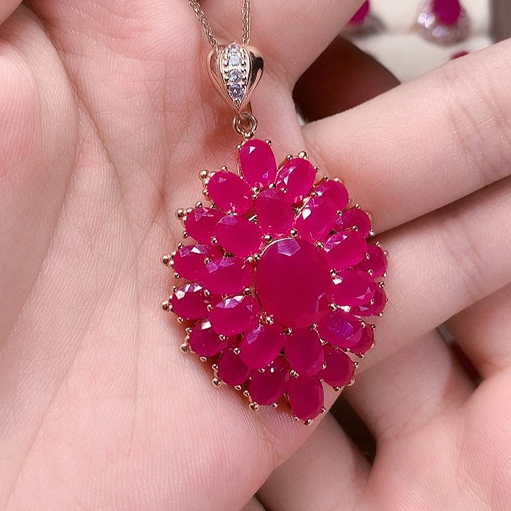 银S925镶嵌颈饰红宝石