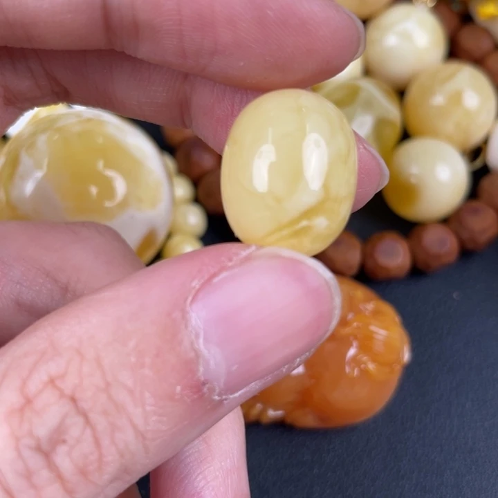 琥珀裸石未镶嵌天然45