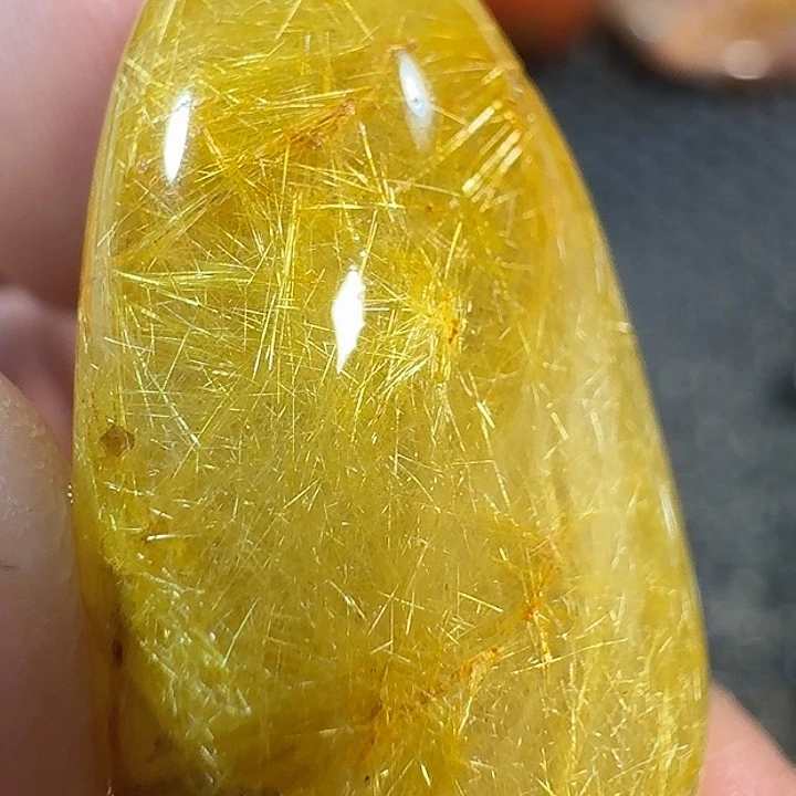 敬***业水晶颈饰未镶嵌你