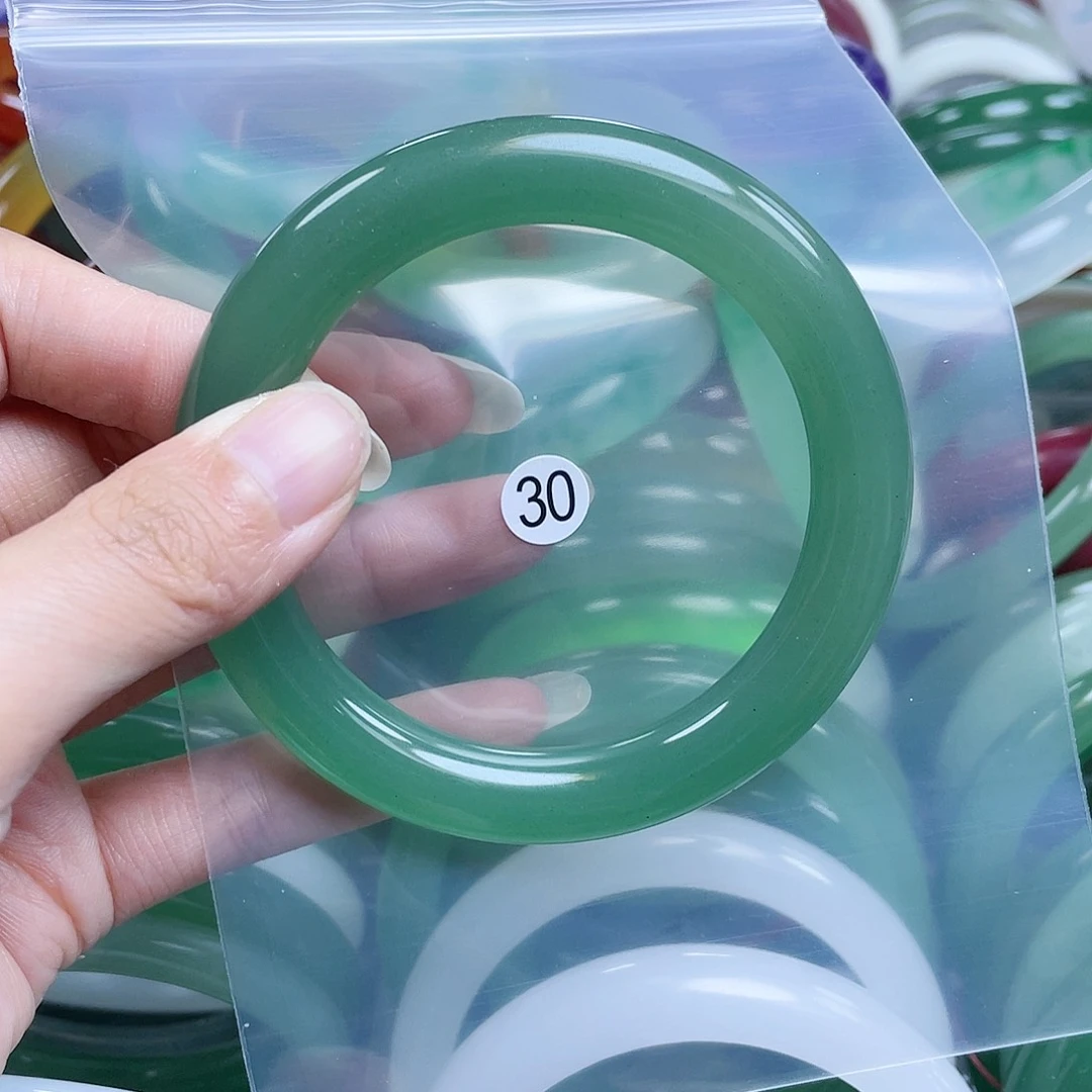 【闪购商品】石英质玉手镯未镶嵌浅*5859