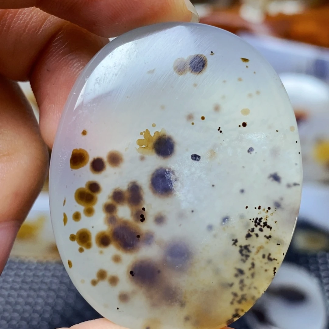 玛瑙/玉髓未镶嵌珠宝半成品