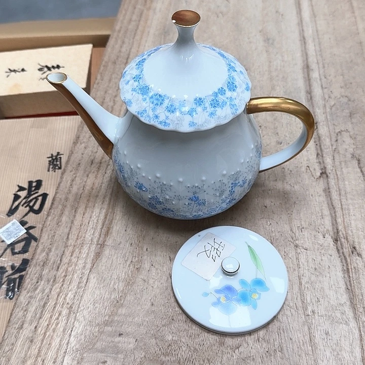 瓷片噗哈哈哈哈哈哈哈哈哈