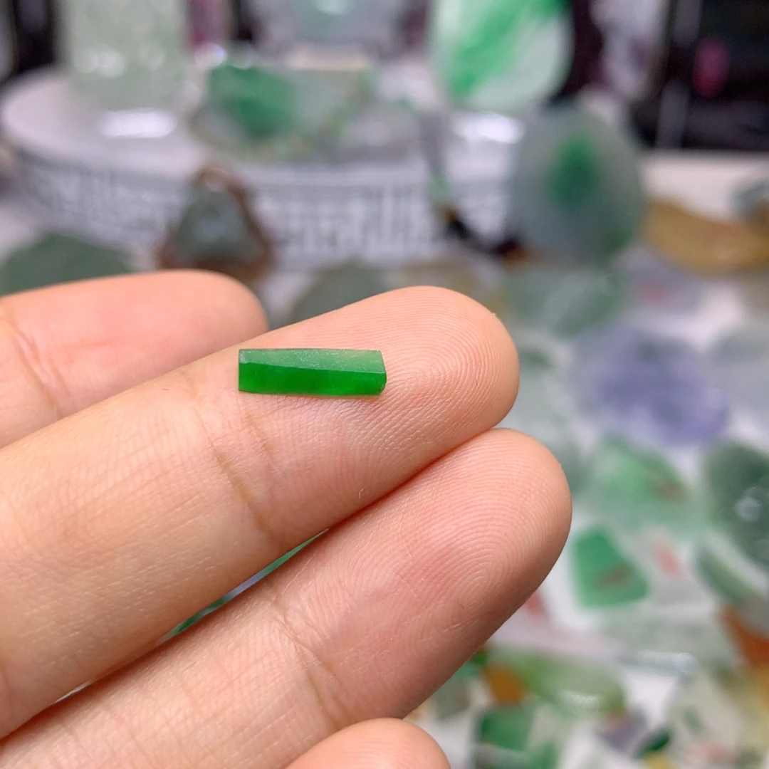 定制翡翠未镶嵌天然翡翠定制