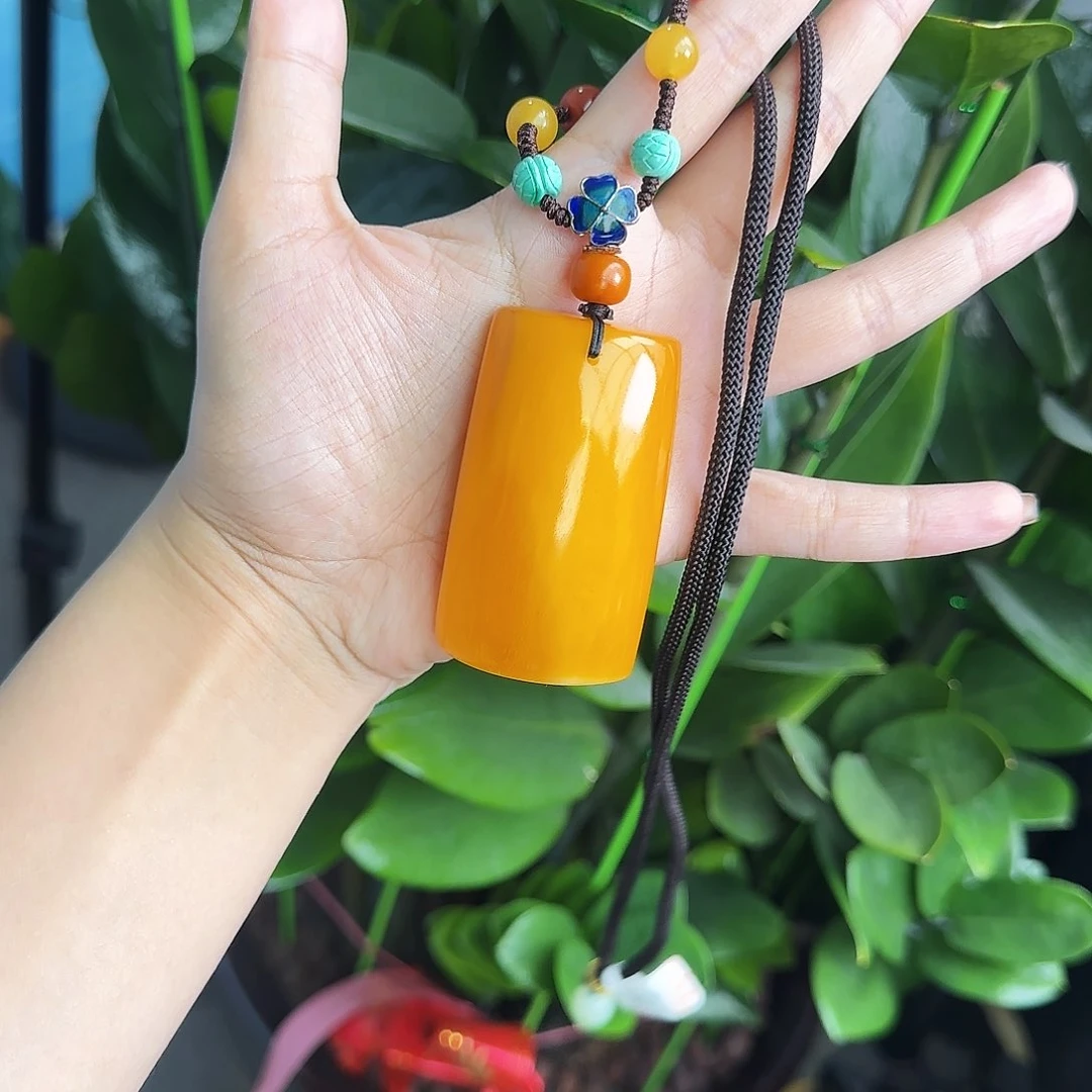 琥珀颈饰未镶嵌吊坠