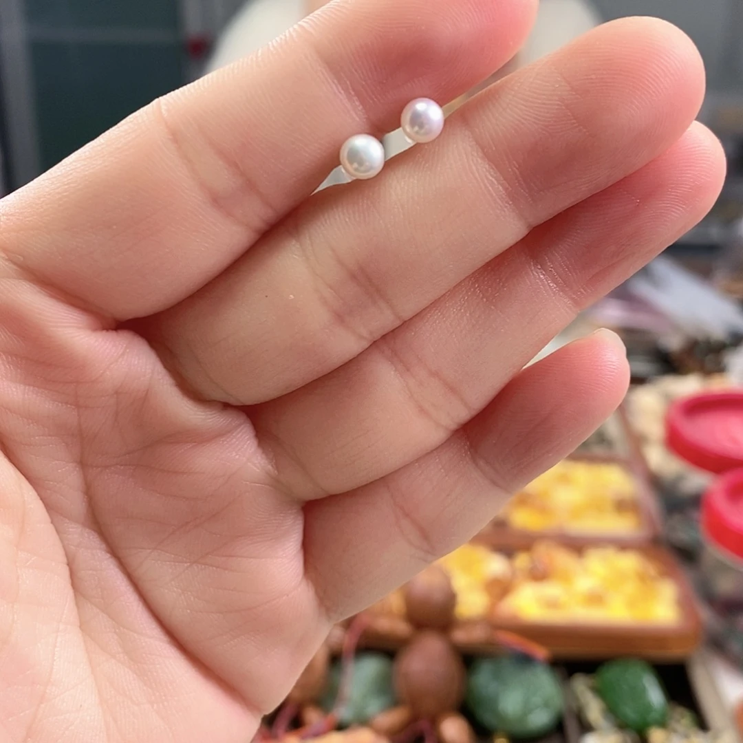 银S925镶嵌耳饰淡水珍珠