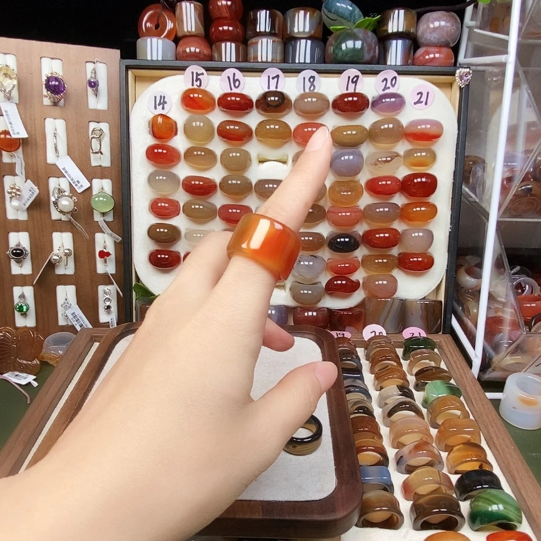 禅***意玛瑙/玉髓未镶嵌戒指