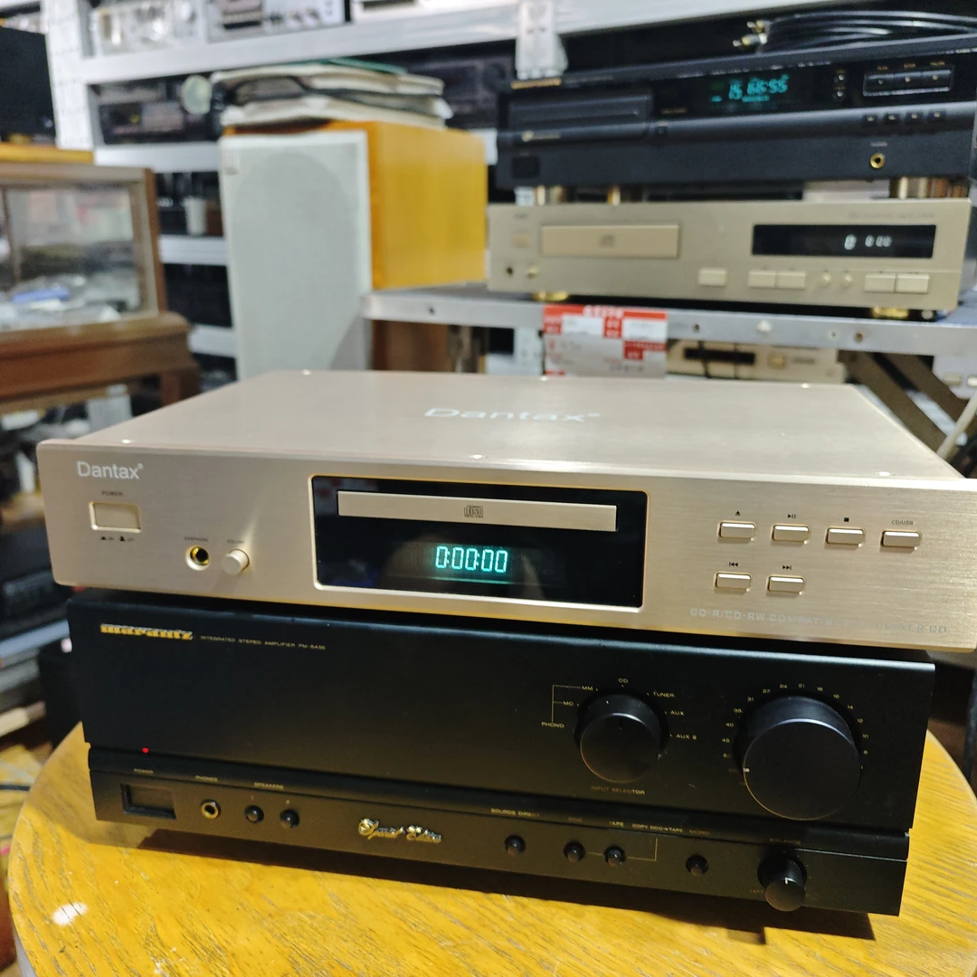 8新  6新丹特声CD机，型号DCD-1000 邮费到付不退换