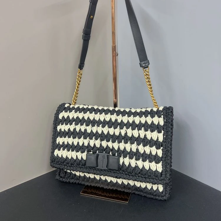 95新/菲拉格慕/C18378632011/[251231zbbf]