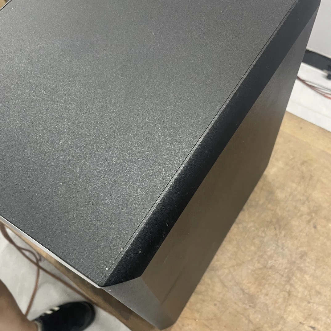 J低音音箱，炮运费自理，不支持七天无理由退换货