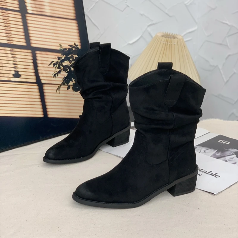 时尚复古风尖头粗跟时装短靴女2025秋冬新款配大衣短筒堆堆瘦瘦靴