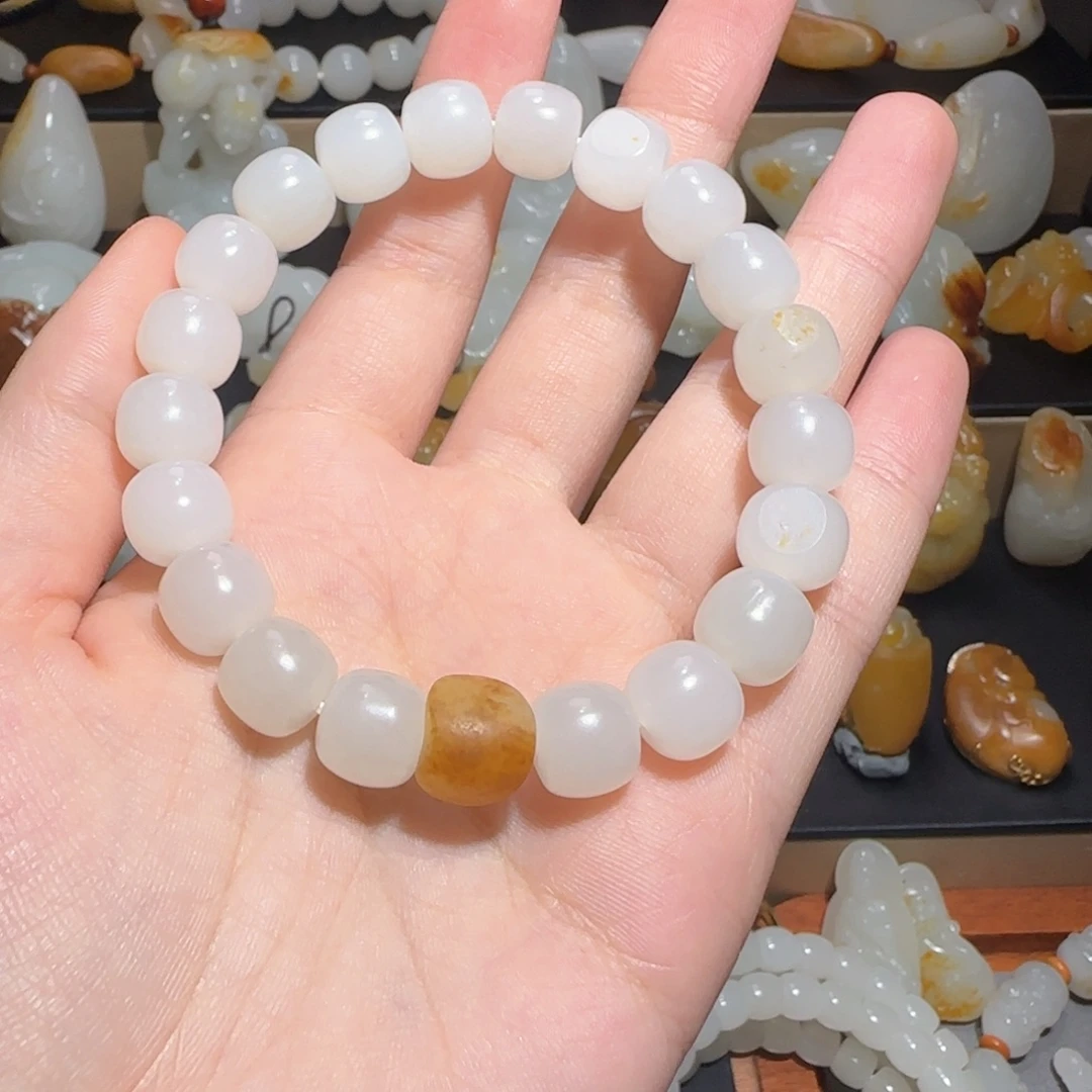 木***風和田玉未镶嵌手链