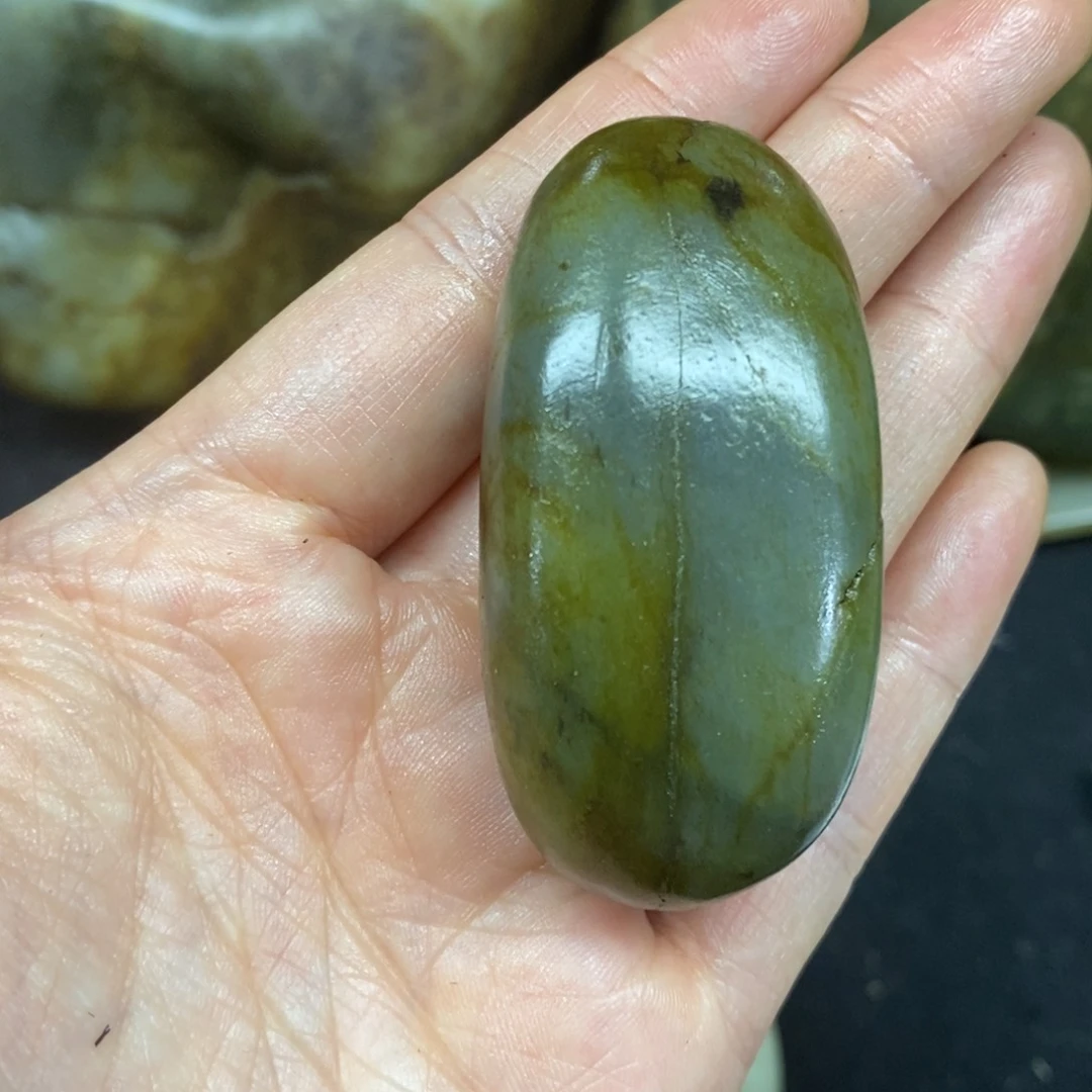 未镶嵌和田玉（糖玉）挂件