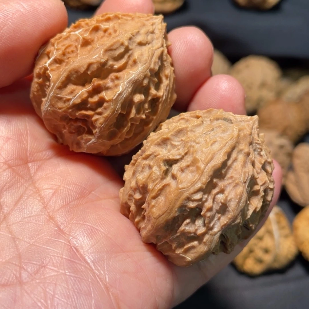 【闪购商品】文玩核桃把件雷*东北楸子29