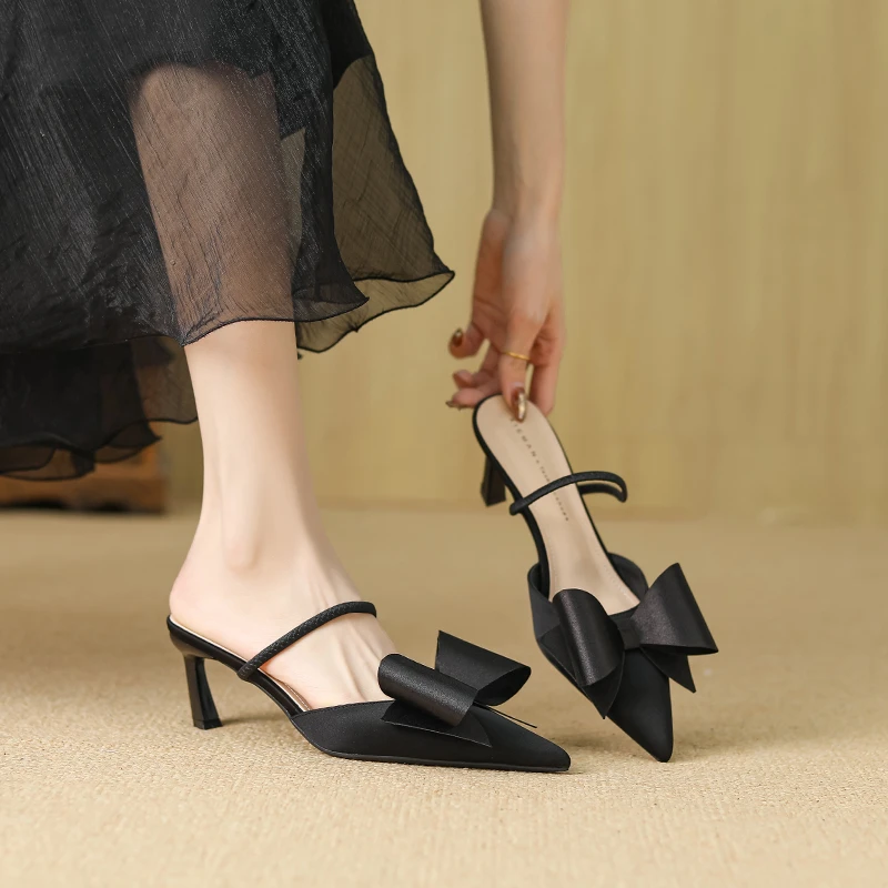 半包头拖鞋女夏季高跟时尚外穿蝴蝶结细跟尖头绸缎仙女风穆勒鞋女