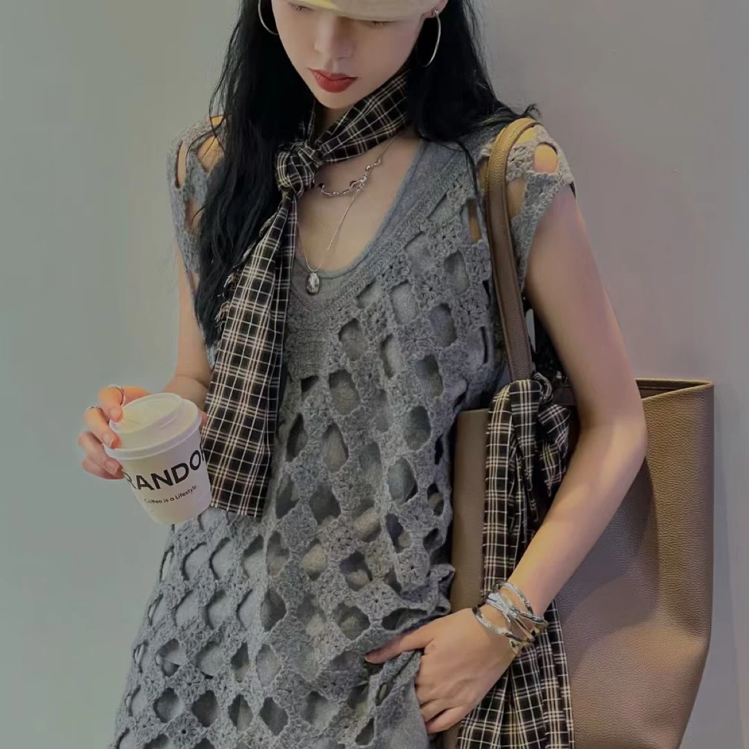 【RZ】白富美系列——高级灰镂空针织绵羊毛马甲背心