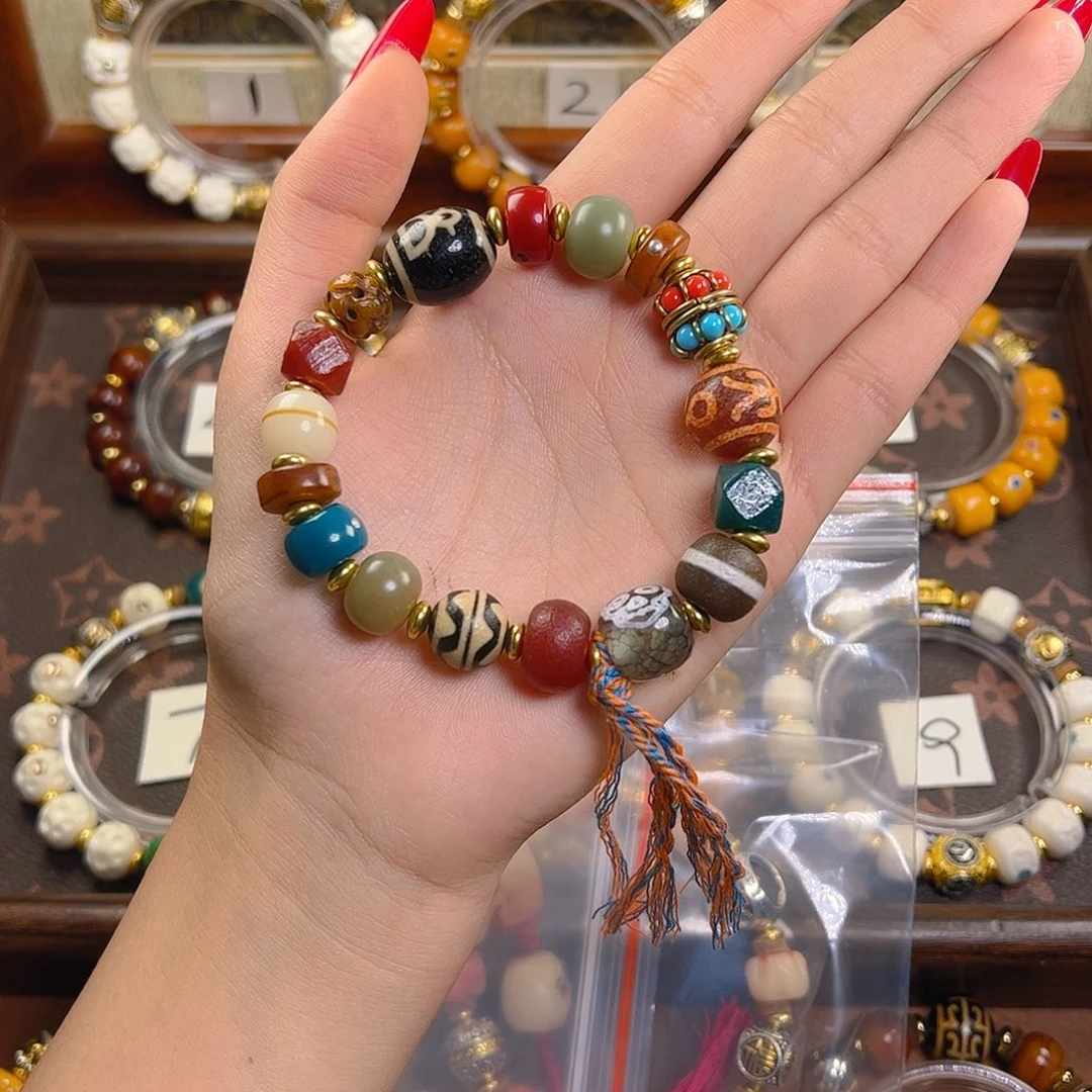 嚯***嚯泥塑中通快递发货实拍图