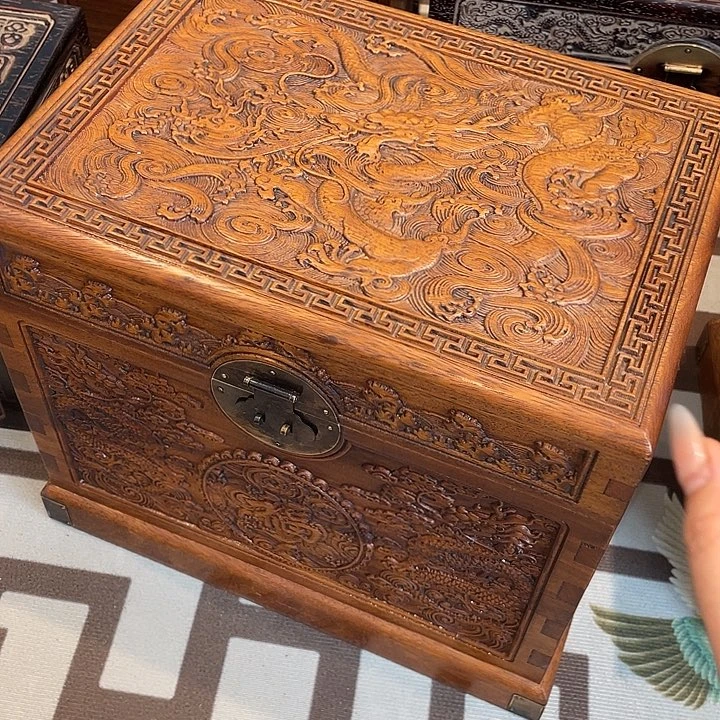 贡木谢谢谢谢谢谢箱
