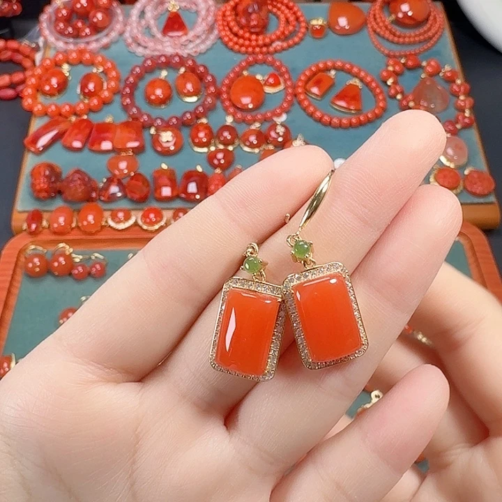 南红玛瑙银S925镶嵌耳饰