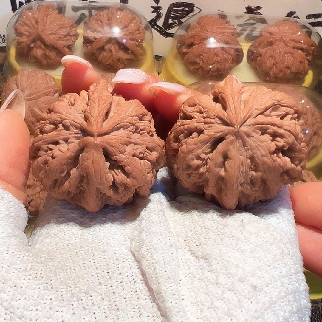 桃核吊坠大粗筋异形座山雕