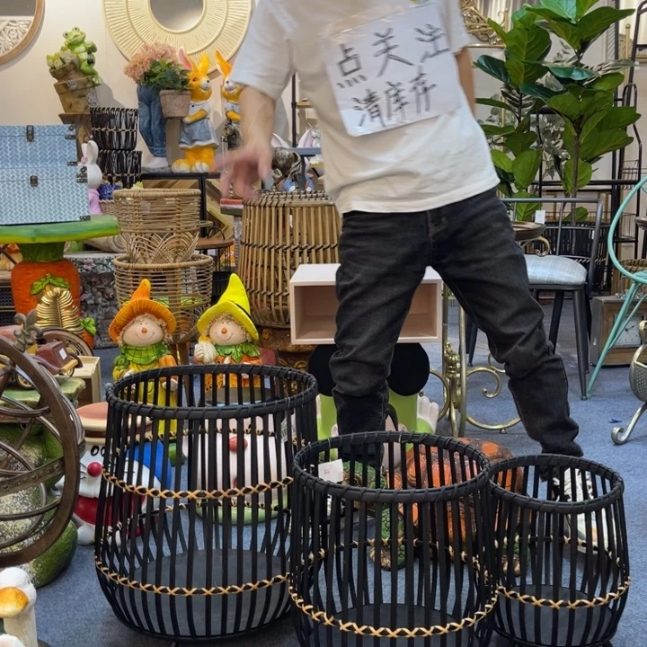 摆件三件套哈哈哈哈哈哈哈