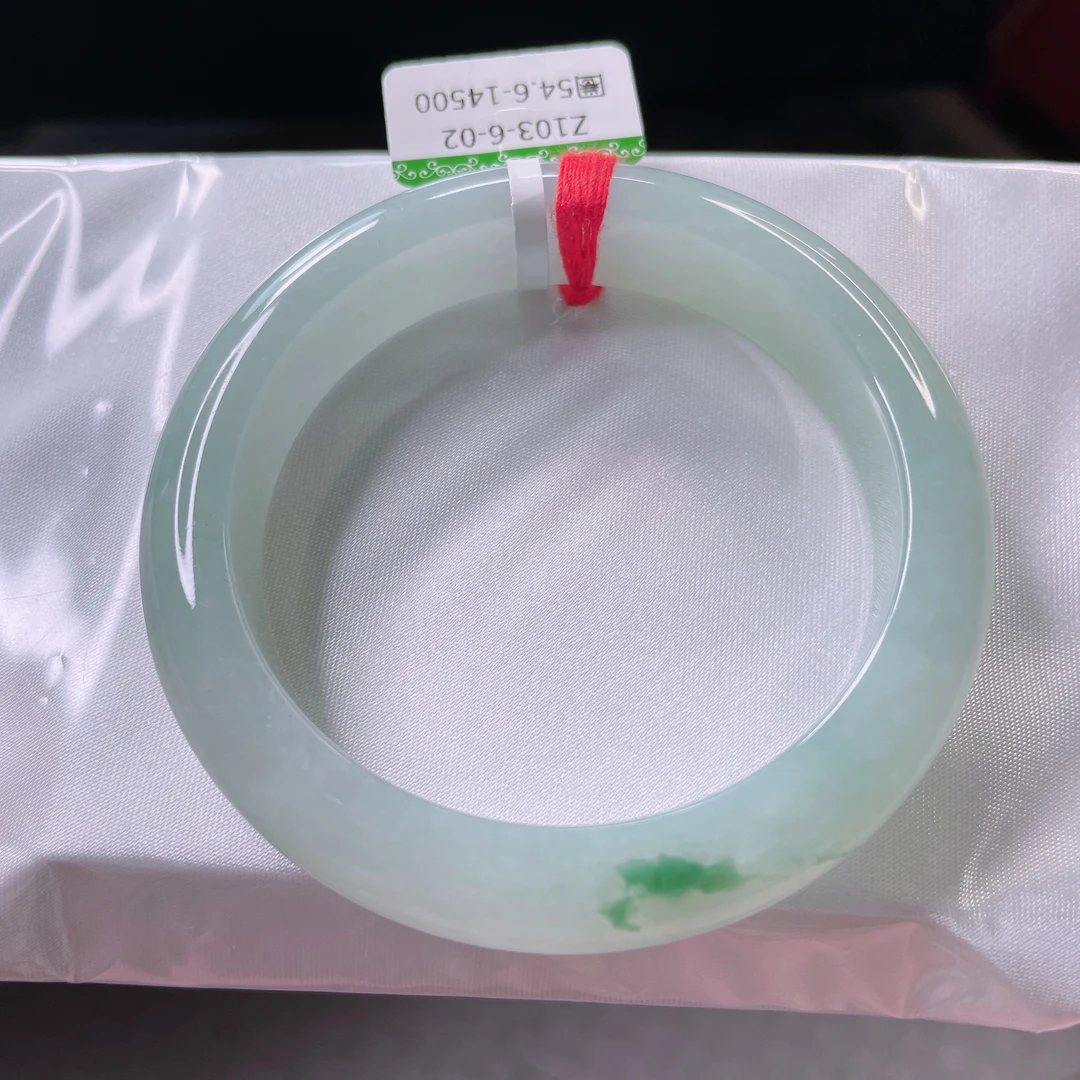 天然翡翠A货54.6圈冰种飘绿花宽边起胶冰透精美时尚少女款玉镯子