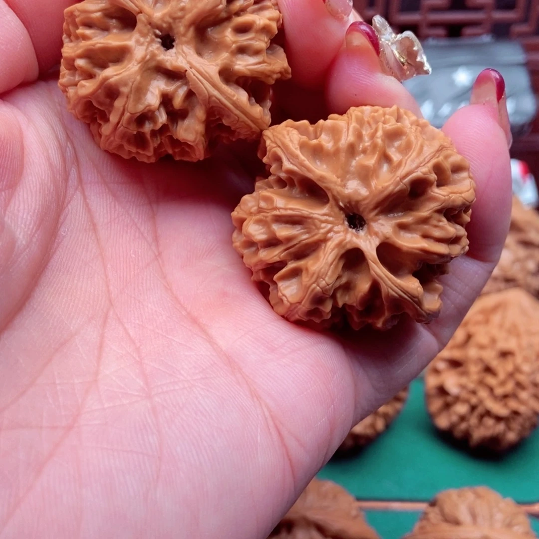 文玩核桃吊坠大****国苹果39