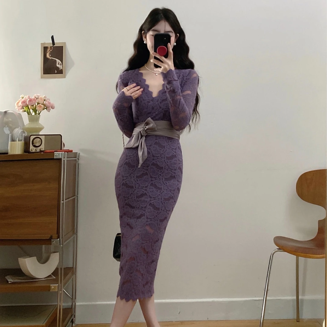 春季大码法式性感V领收腰显瘦蕾丝连衣裙修身显瘦中长包臀裙W1461