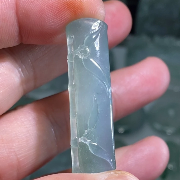 定制翡翠未镶嵌冰竹节