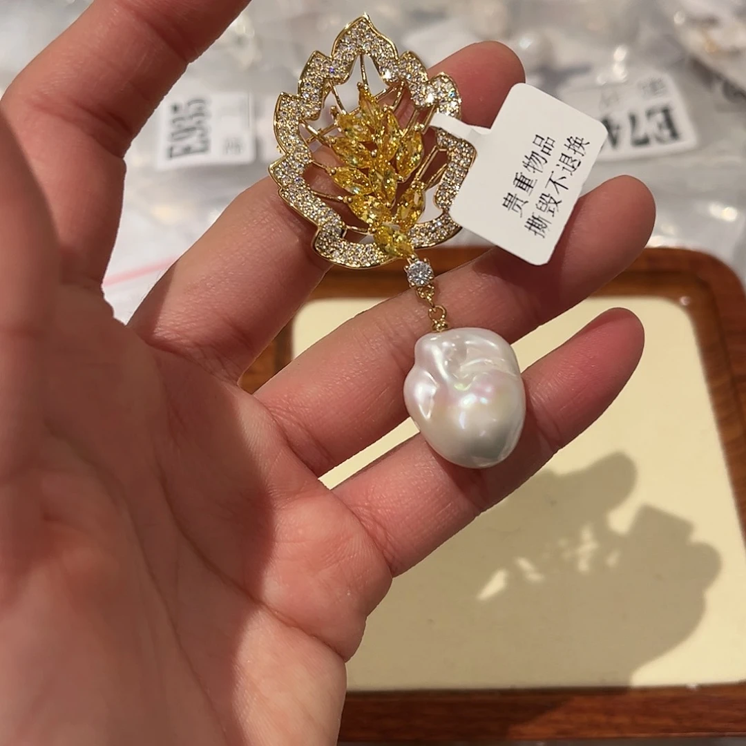 淡水珍珠耳饰合金