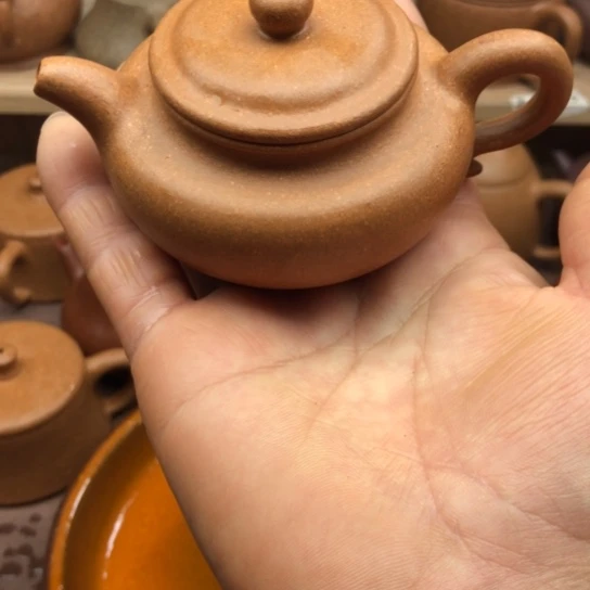 茶壶紫砂黄金段泥仿古120豪升左右