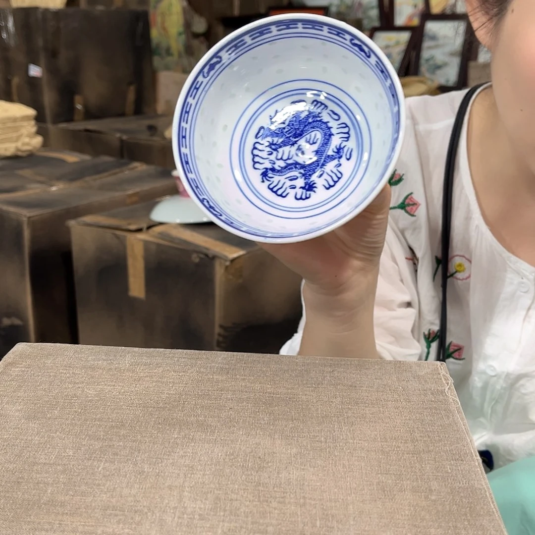 摆件///////景德镇陶瓷瓷器。12.5厘米。