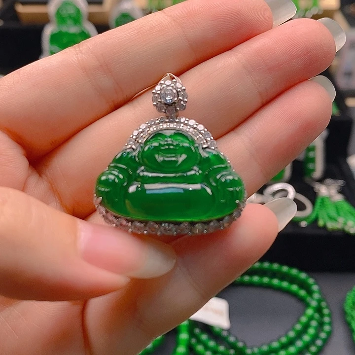 翡翠未镶嵌颈饰123345678