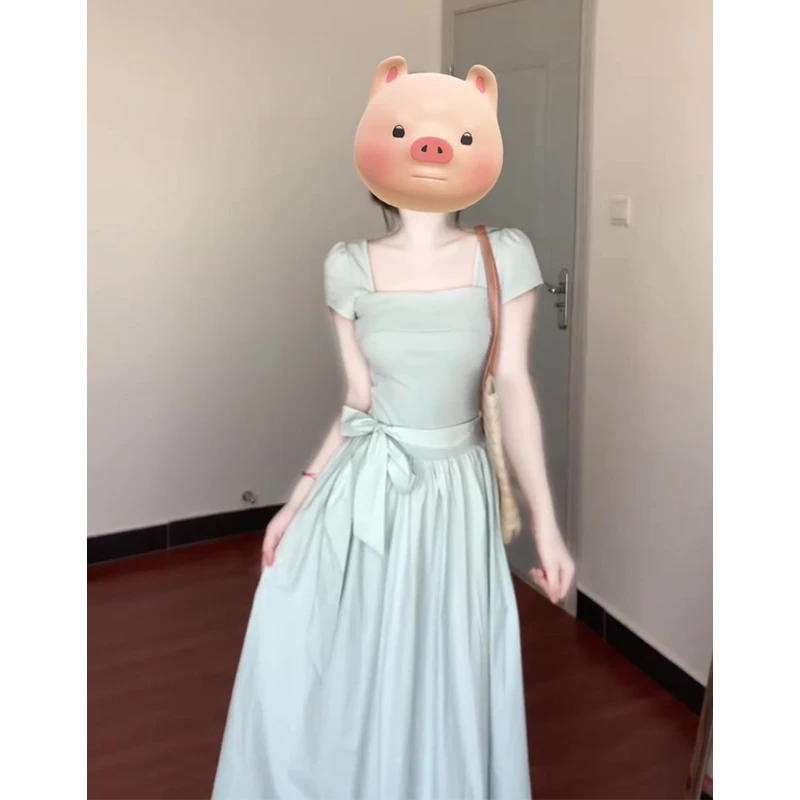 连衣裙女2025夏季新款女法式气质方口领短袖蝴蝶结收腰显瘦裙子