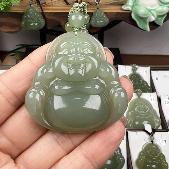 和田玉吊坠(赠链)未镶嵌离**