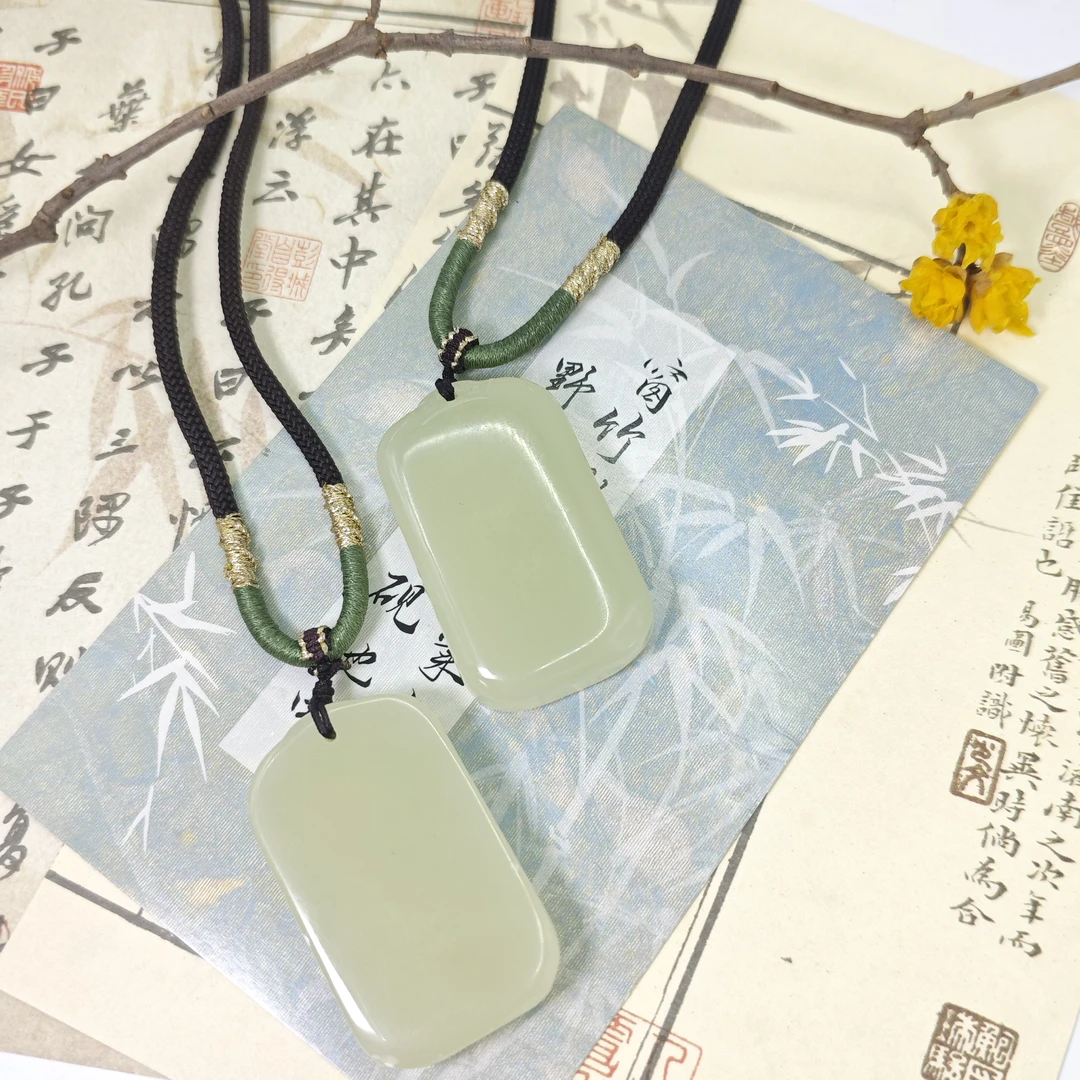 天然玉石 经典国风青提平安无事牌 多样性发货拍一发一Q136