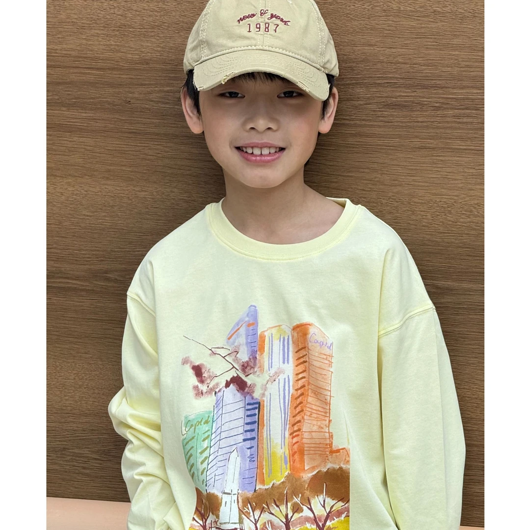 vilimama2025春款新概念城印花鹅黄色100棉长袖T恤V55390