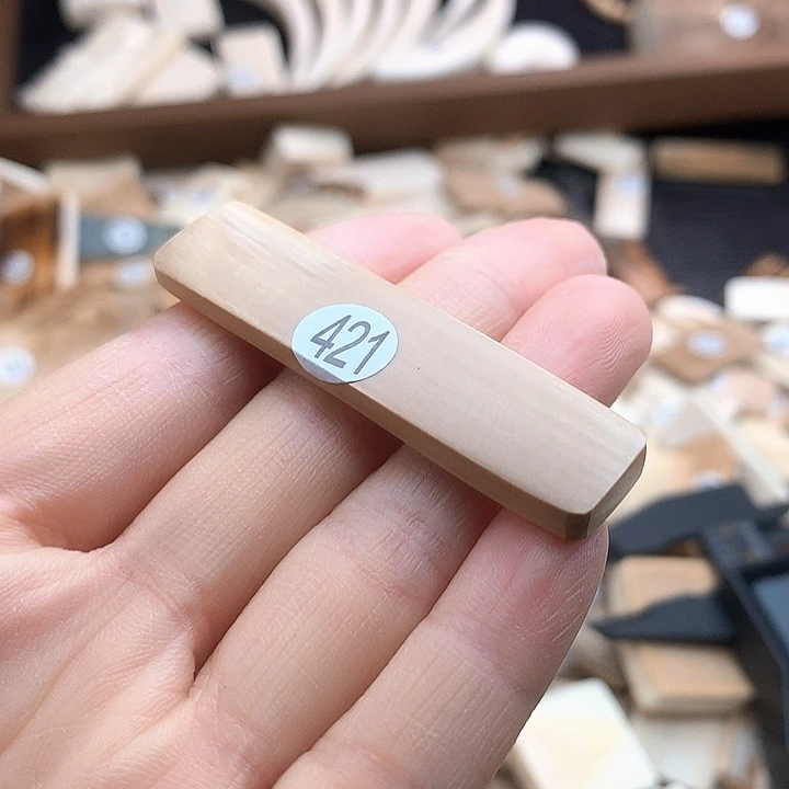 泥塑不打孔联系客服